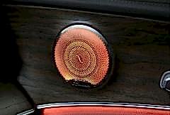 Mercedes W213 Uyumlu Hoparlör Aydınlatma (Ambians) 64 Renk