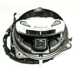 Volkswagen Passat Uyumlu B8 Logo Kamera (Direksiyon Uyumlu Dinamik Kılavuz Çizgili)