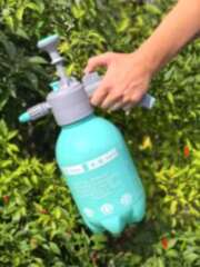 Cam filmi su püskürtme pompası mavi / ARTE4